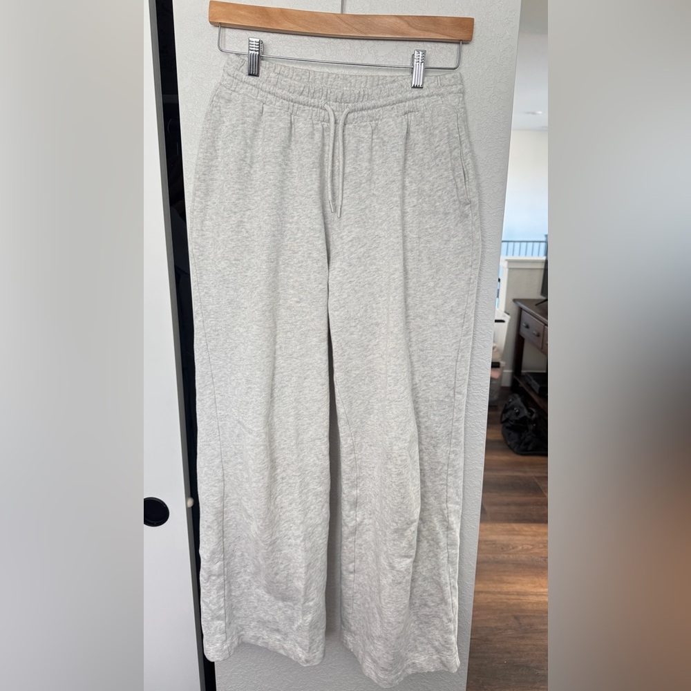 Old Navy Light Gray so comfy Sweatpants